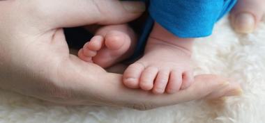 Tips Menggabungkan Nama Orang Tua Untuk Anak yang Pas