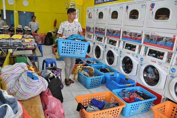 Tips Membuat Bisnis Laundry Ramai dengan Optimalkan Google Maps yang Banyak Review Positif