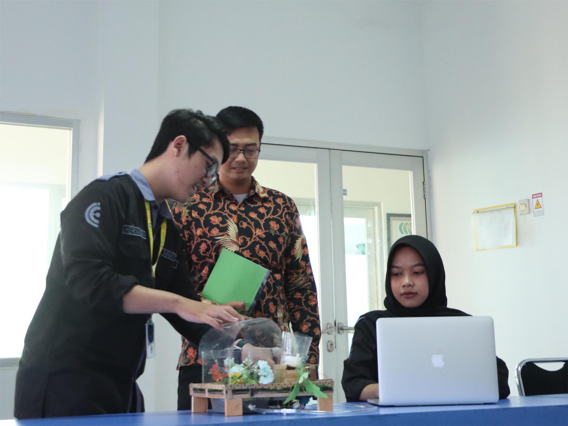 Jurusan Teknik Industri Mempelajari Apa Saja dan Adakah Pilihan Kelas Karyawan?