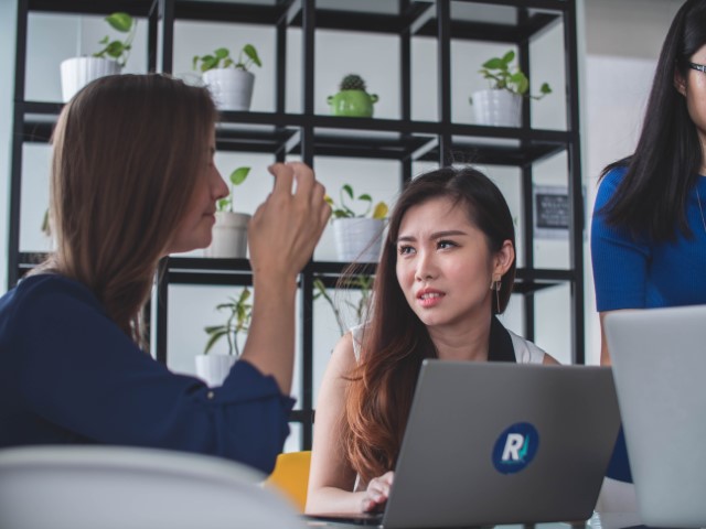 Teknologi dan Inovasi: Memanfaatkan Potensi Mahasiswa di Era Digital