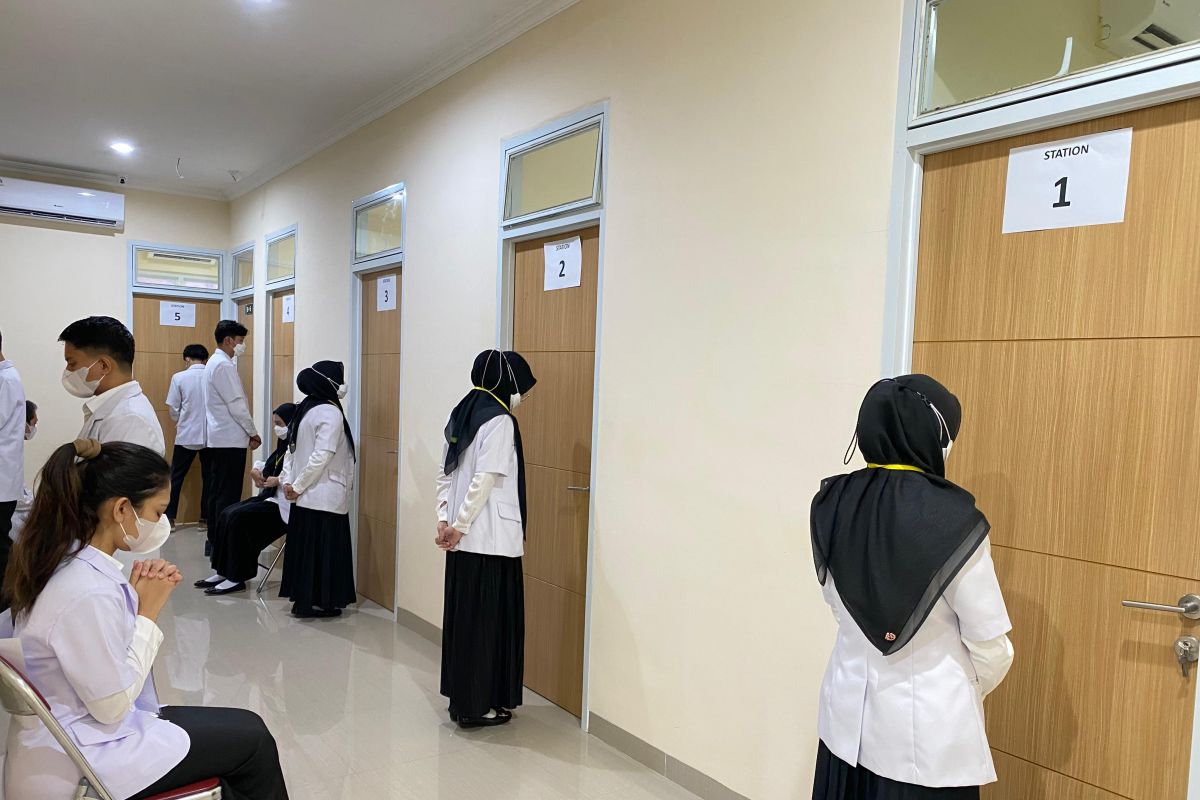 Tryout Online Kompetensi Dokter Gigi: Rekomendasi Buku dan Platform Latihan untuk Persiapan Uji Kompetensi