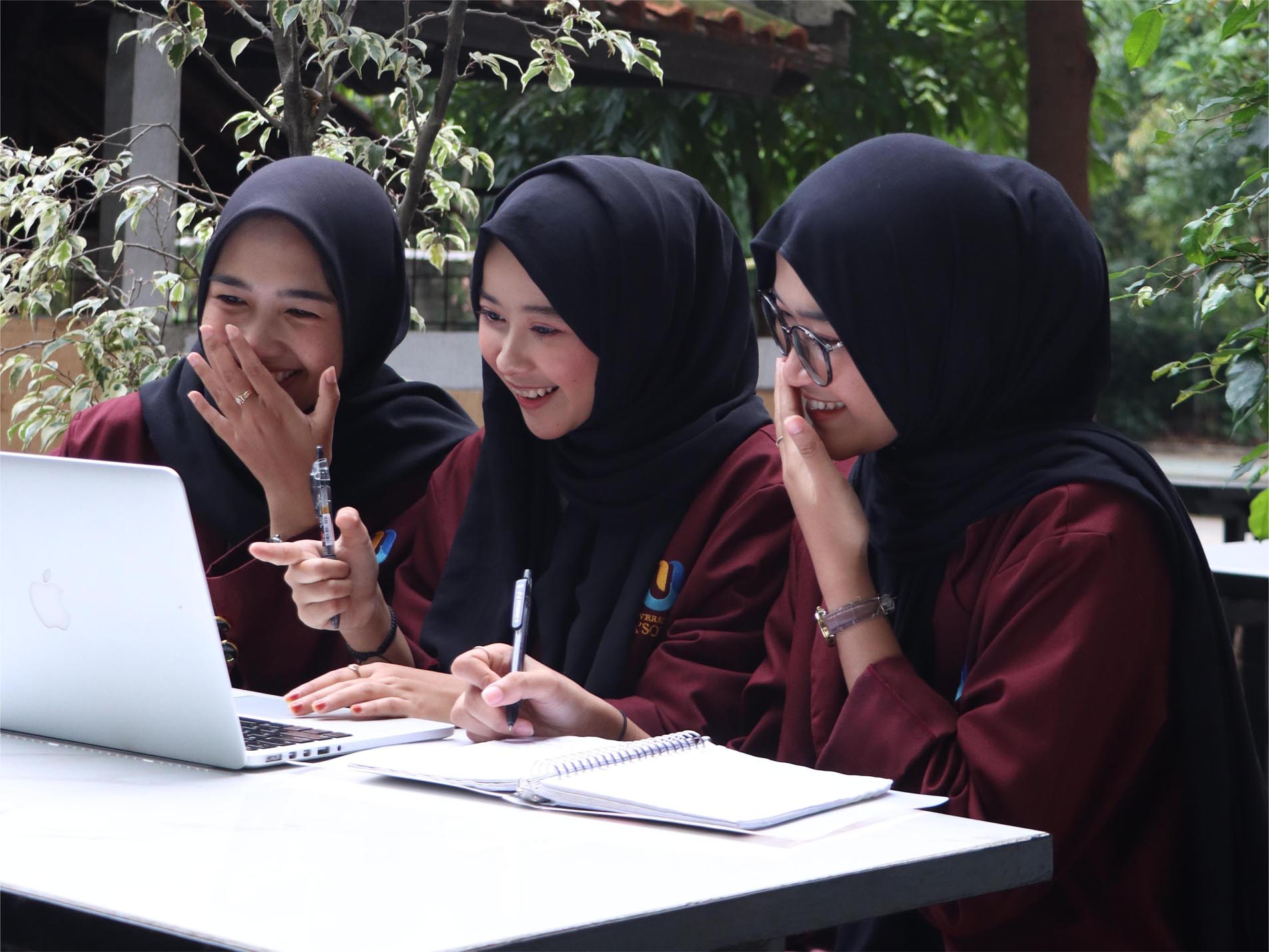 Mau Kuliah D3 Komputerisasi Akuntansi Dengan Biaya Lebih Hemat Dari PTN Dan Bisa Cicil Empat Kali