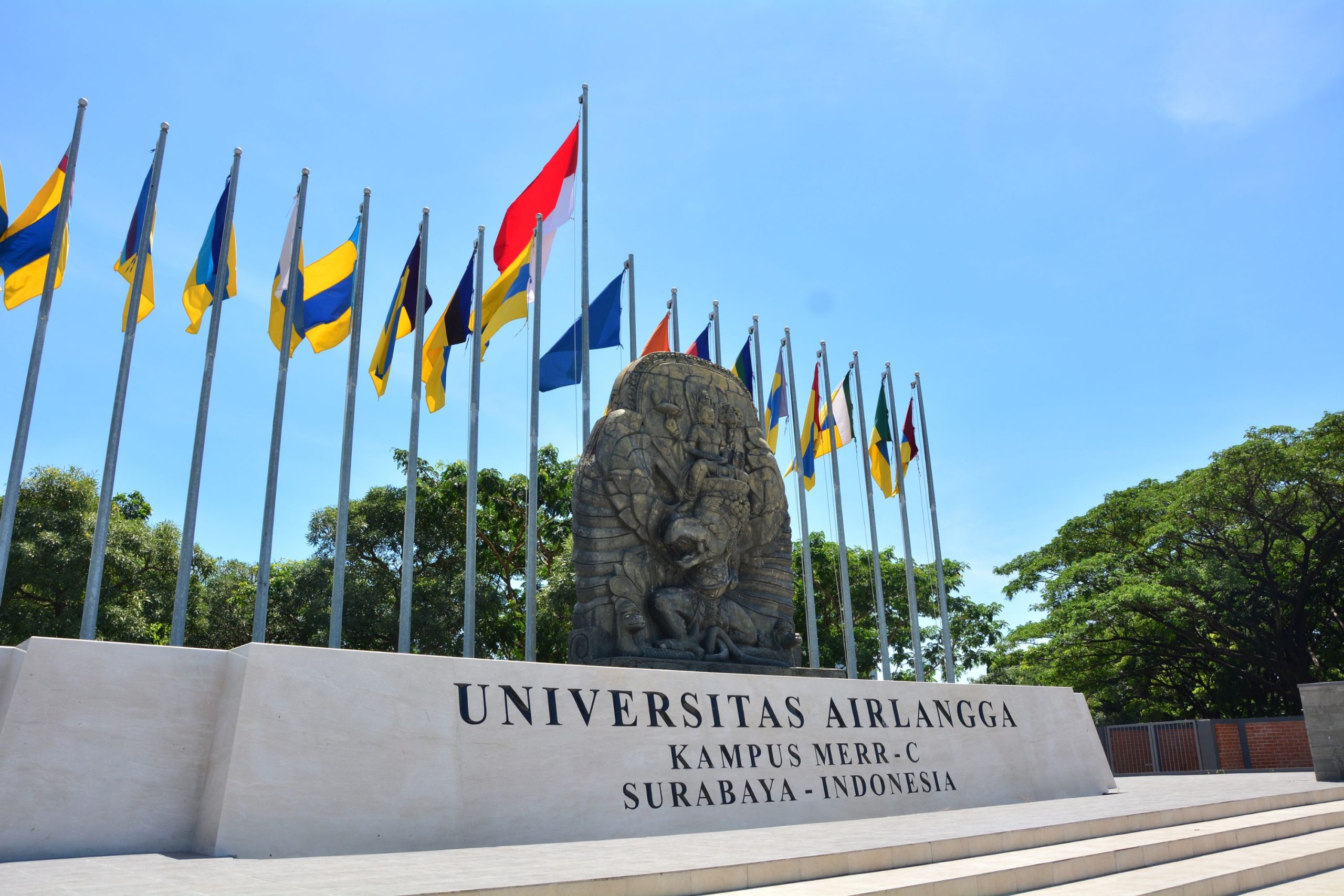 Analisis Tren Kenaikan Passing Grade SNBT UNAIR dalam 5 Tahun Terakhir