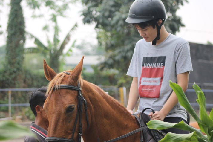 Manfaat Ikut Serta dalam Ekstrakurikuler Berkuda di Sekolah