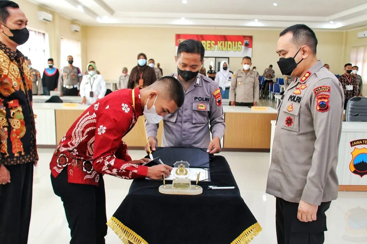 Akademik Polri: Program Beasiswa dan Bantuan Pendidikan