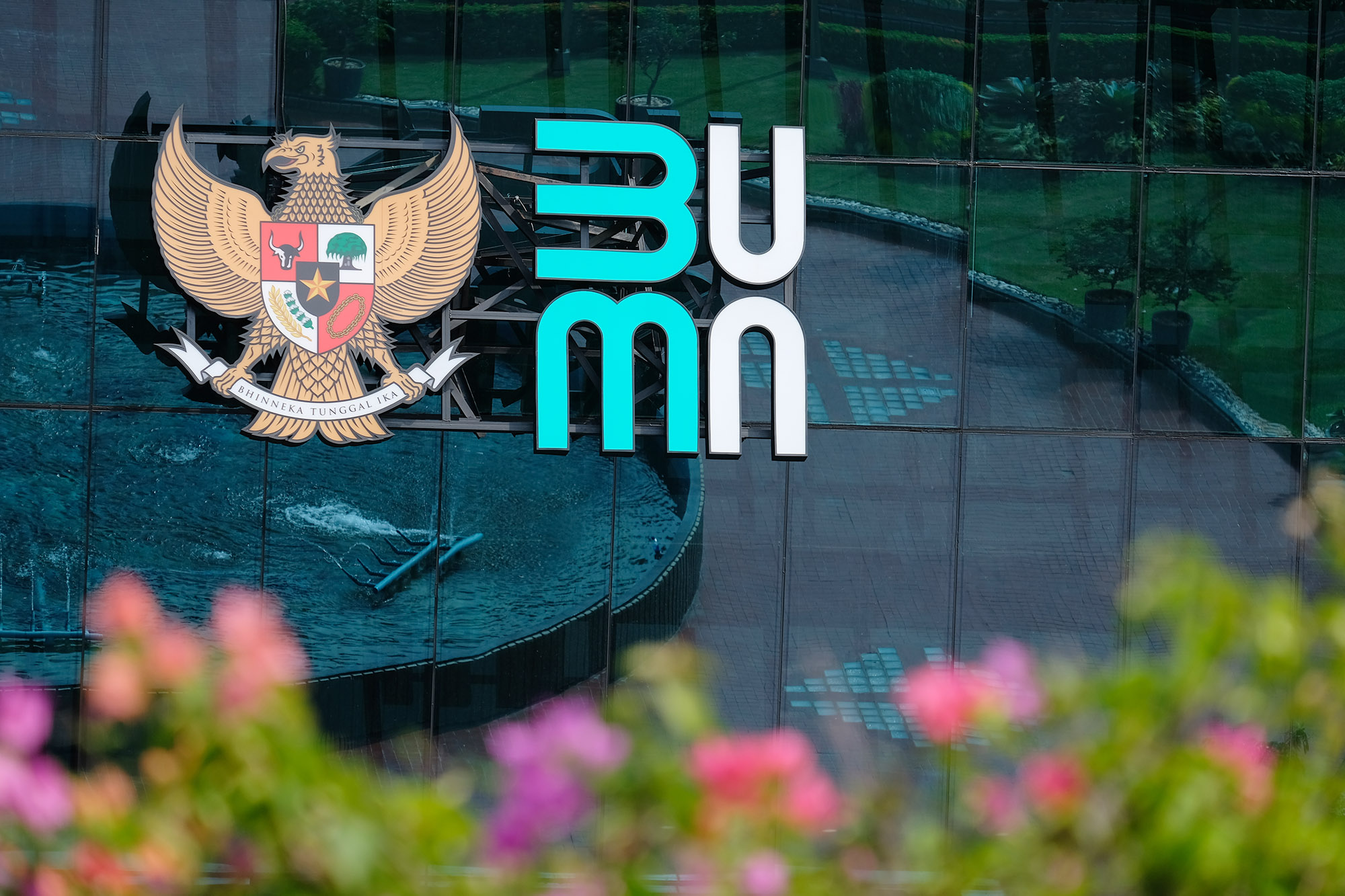 Bagaimana Budaya Kerja BUMN Mempengaruhi Kepuasan dan Loyalitas Karyawan?
