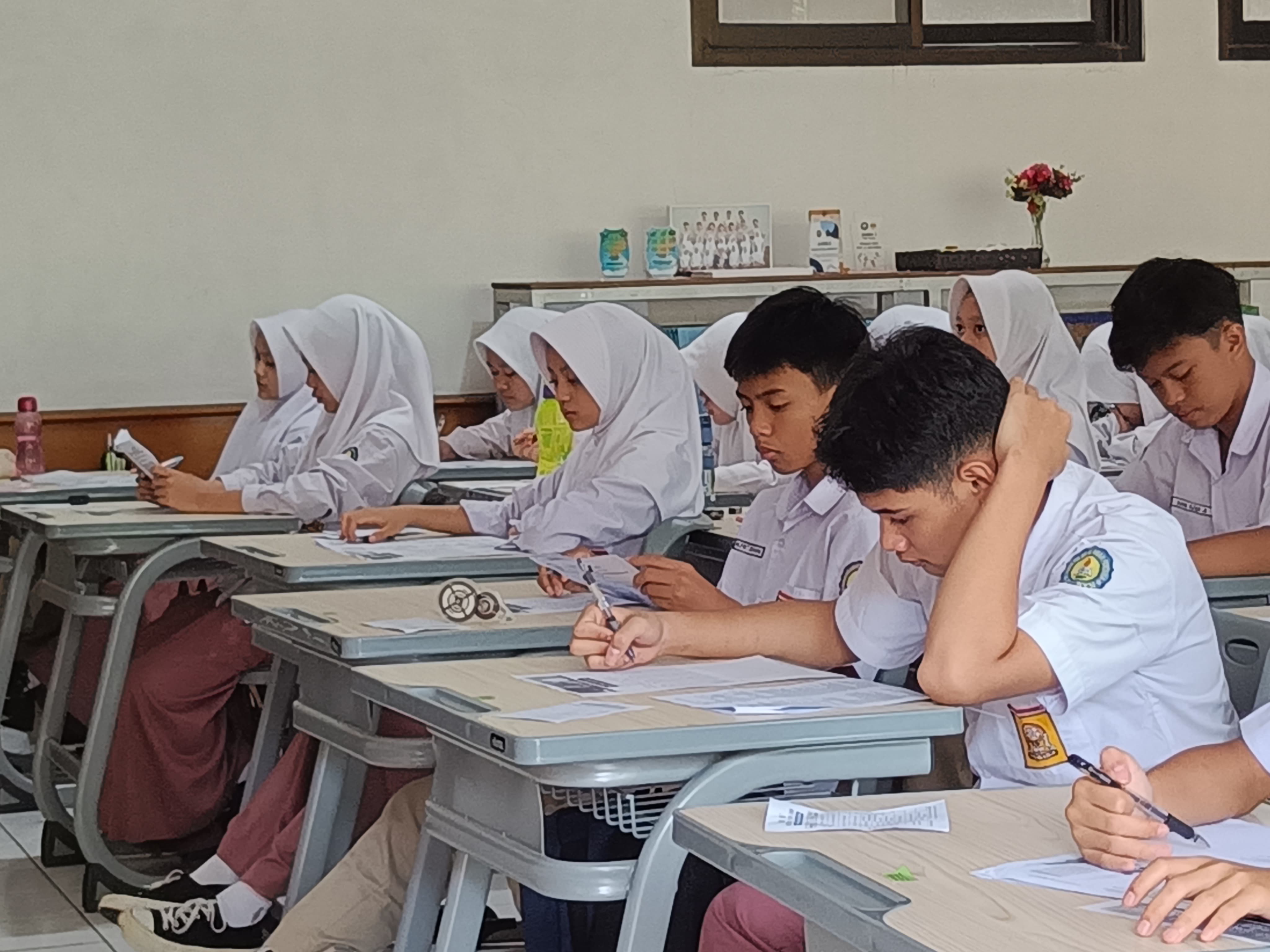 Ruang OSIS dan Kepemimpinan di SMA Islam Al Masoem Bandung